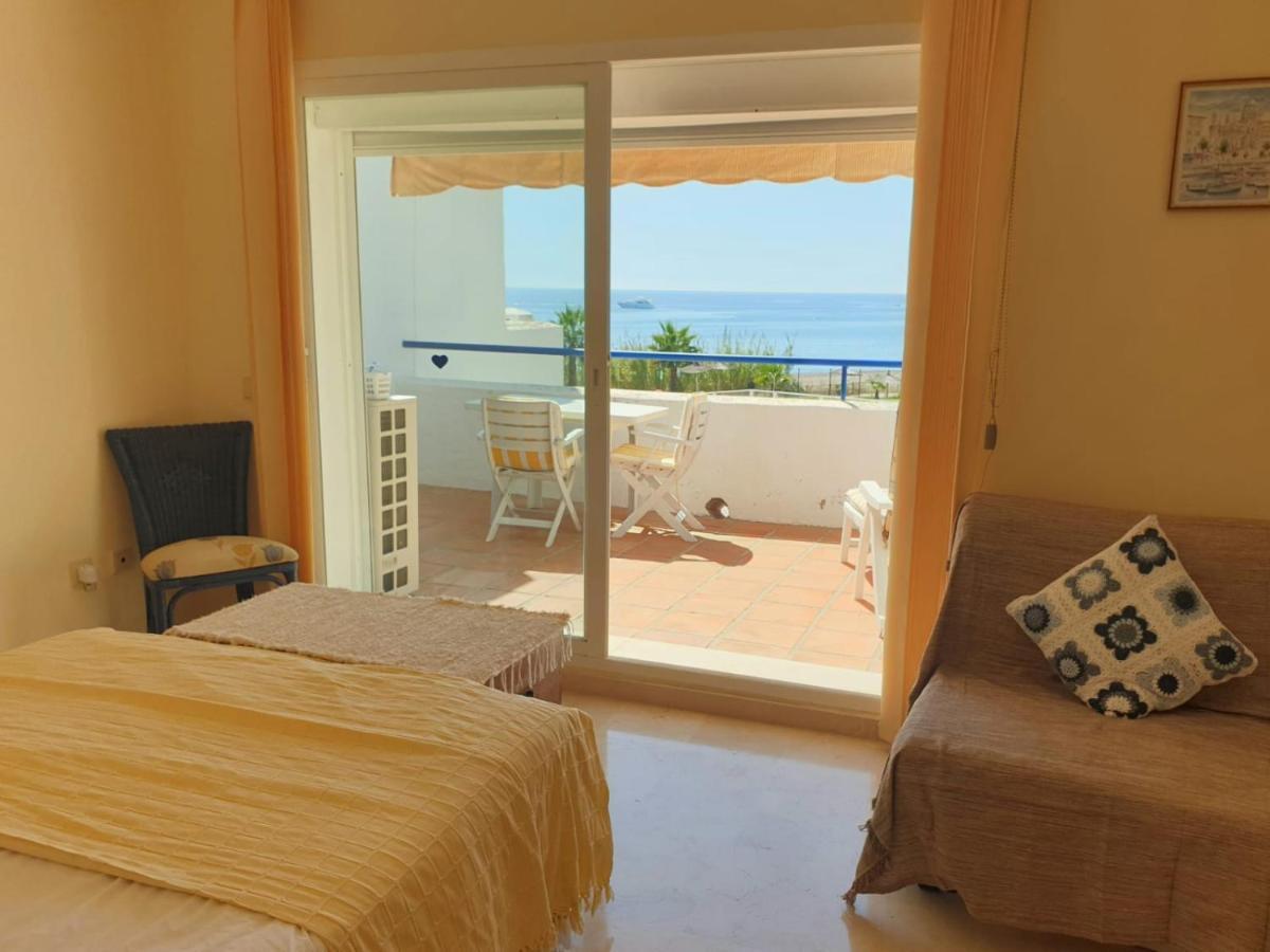 Casitamar Frontline Beach House Rental Casares Costa Near Estepona Bahia de Casares Exteriör bild