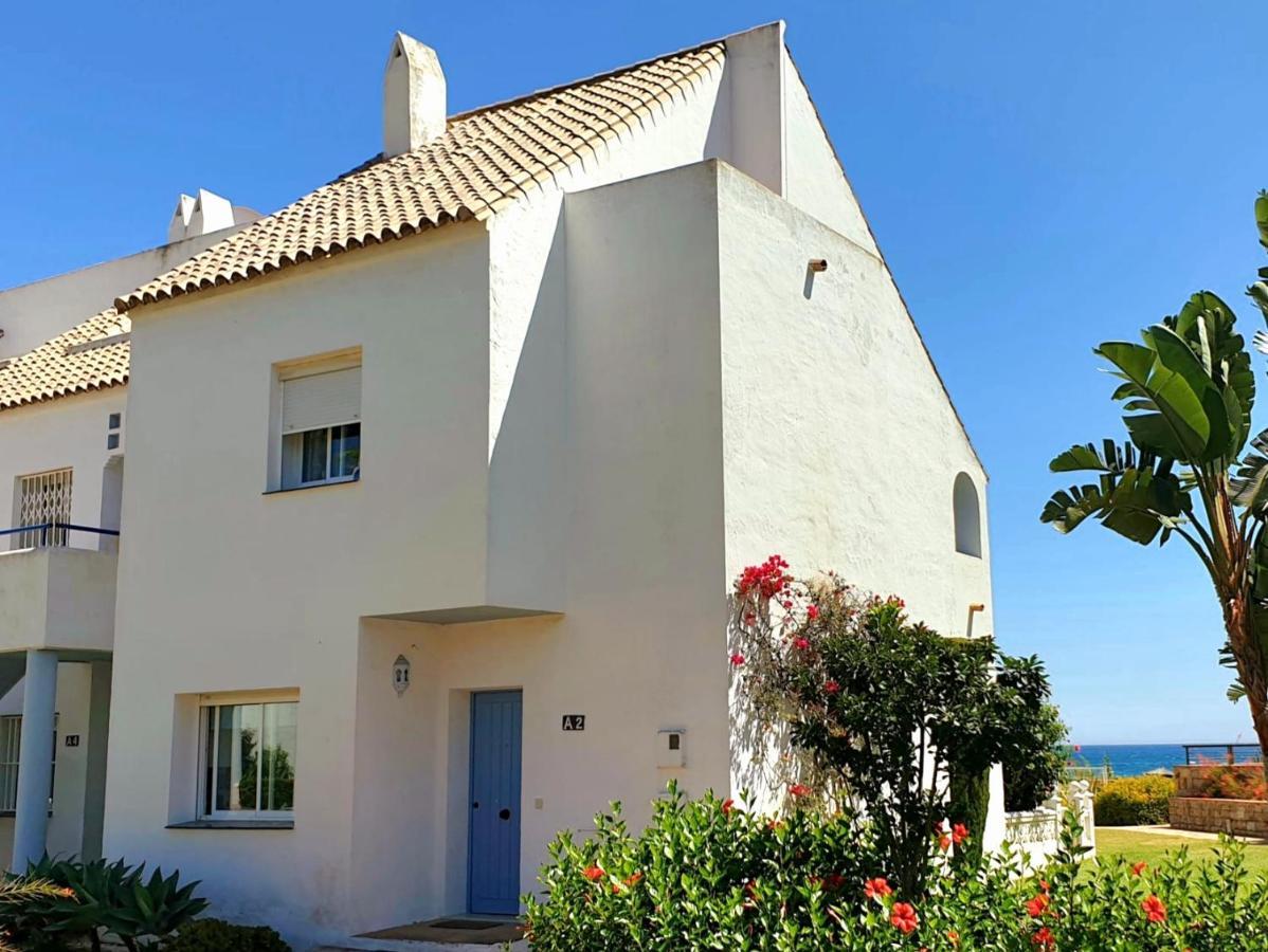 Casitamar Frontline Beach House Rental Casares Costa Near Estepona Bahia de Casares Exteriör bild